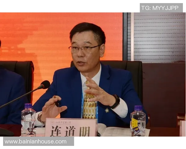 杨军独家分享排球技巧与心得助你提升技术水平和比赛表现